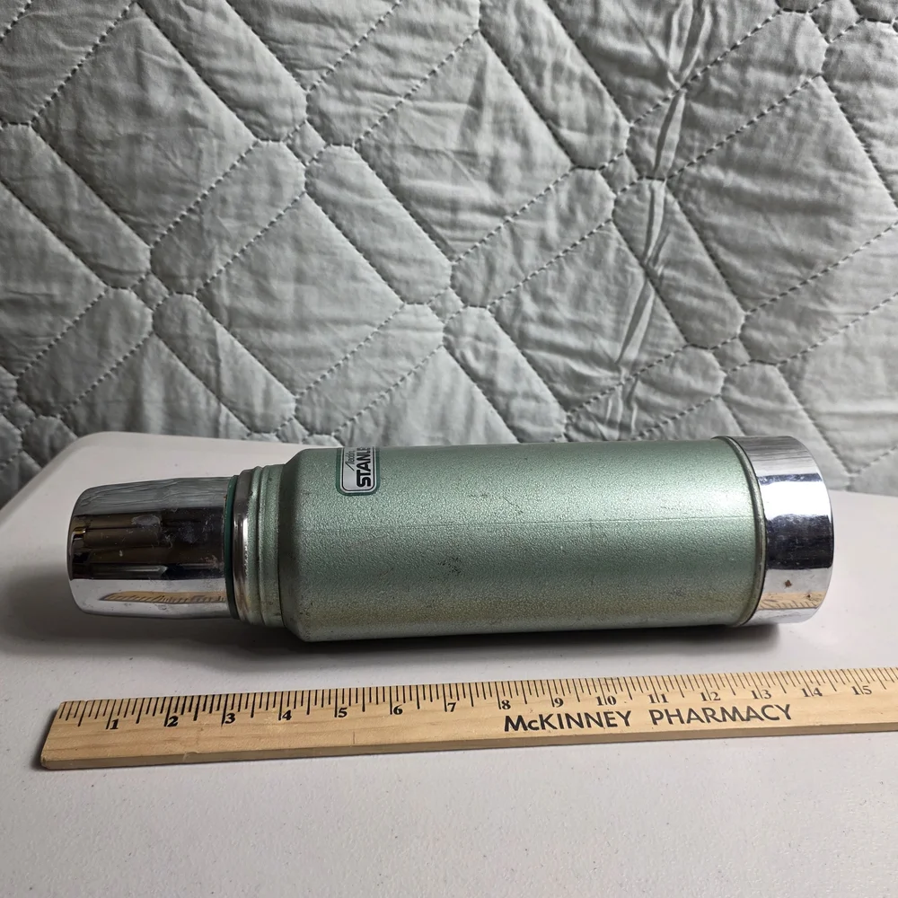 Aladdin Stanley Green Vacuum Bottle Thermos Quart A-944DH USA Pour Spout Top VTG - Picture 4 of 10